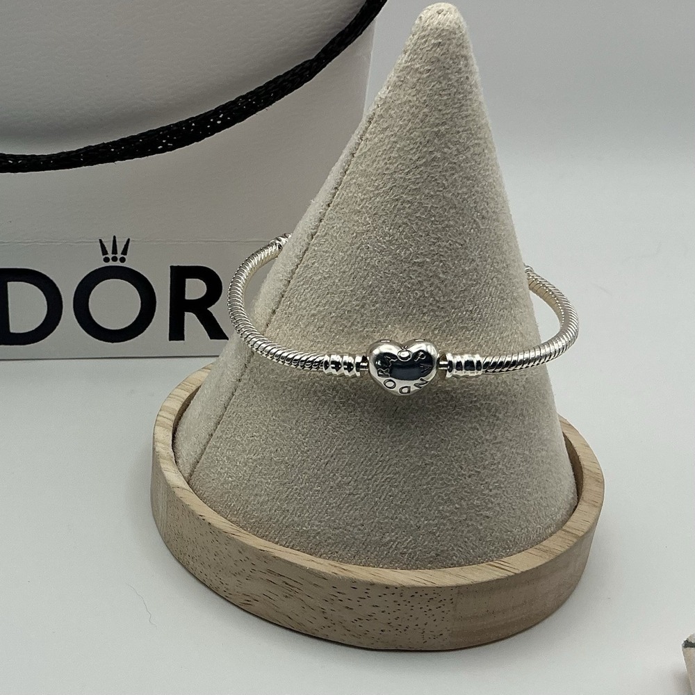 Pandora Moments Heart Clasp Snake Chain Bracelet 590719 Sterling Silver 6"